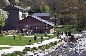 10384454_378563909007971_7914831191026780925_n